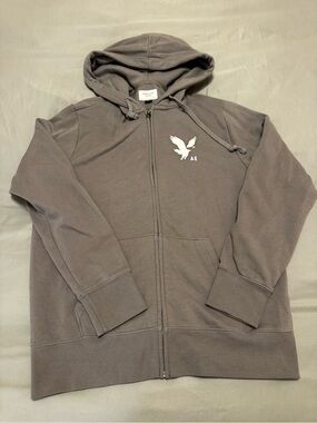 Grey Men’s American Eagle zip up